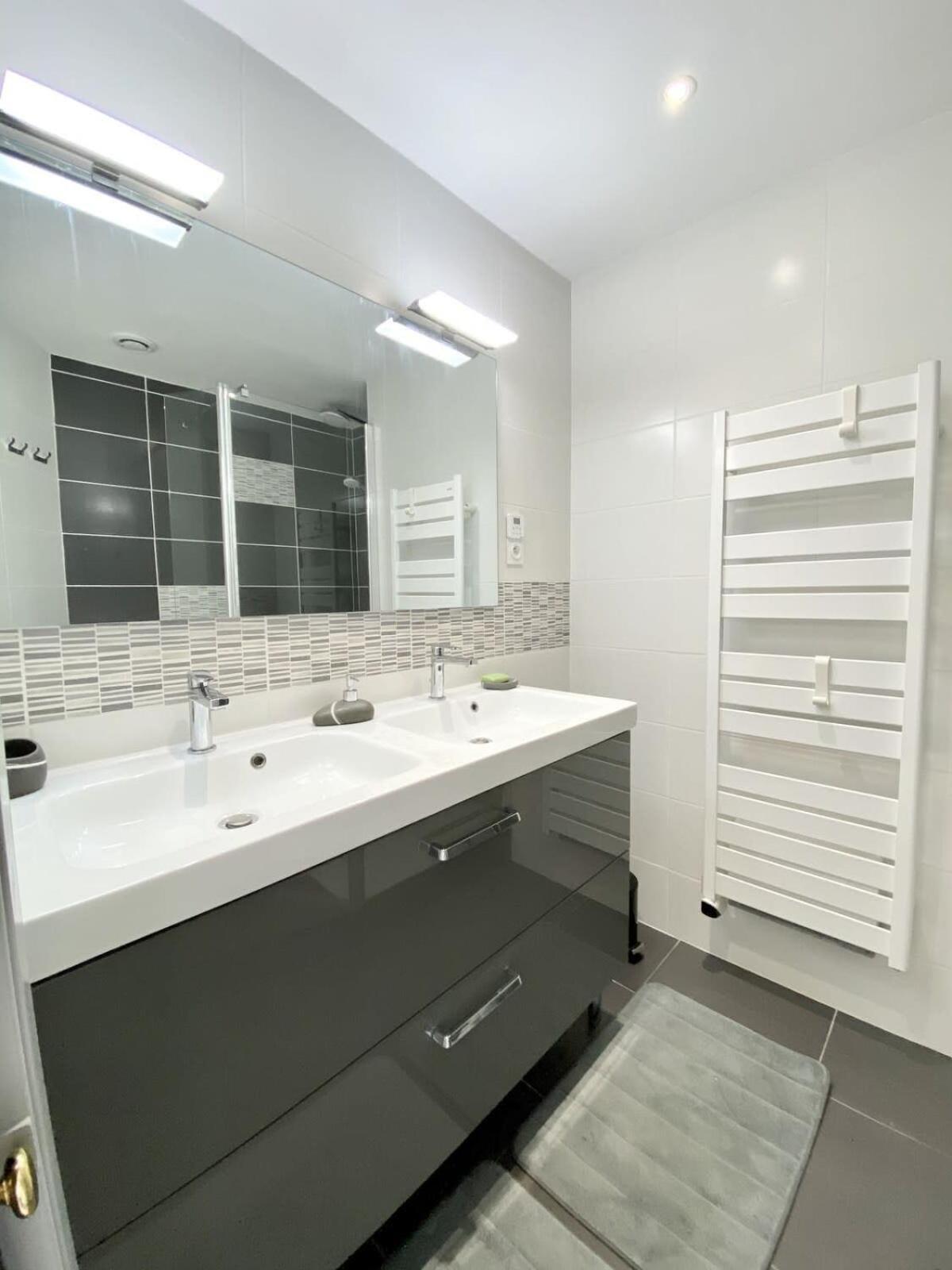 Charmant T3 Cosy A 2 Pas Du Bourg Et Des Plages Лармор-Плаж Екстериор снимка